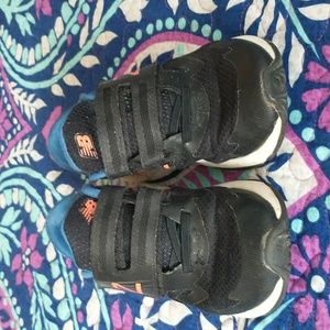 Boys NB Velcro sneakers